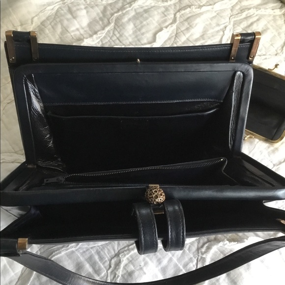 Authentic Guido Borelli handbag w/coin purse - Picture 8 of 8